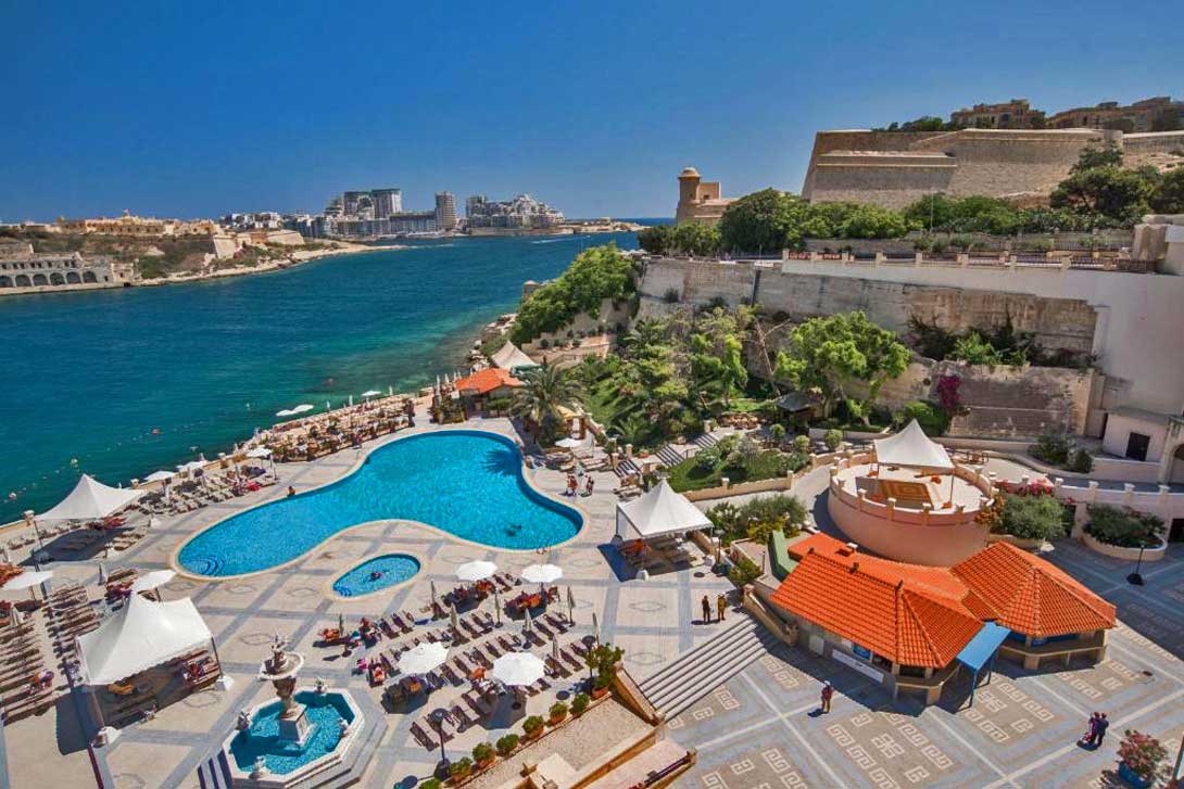 27-Grand-Excelsior-Balcony-Sea-View