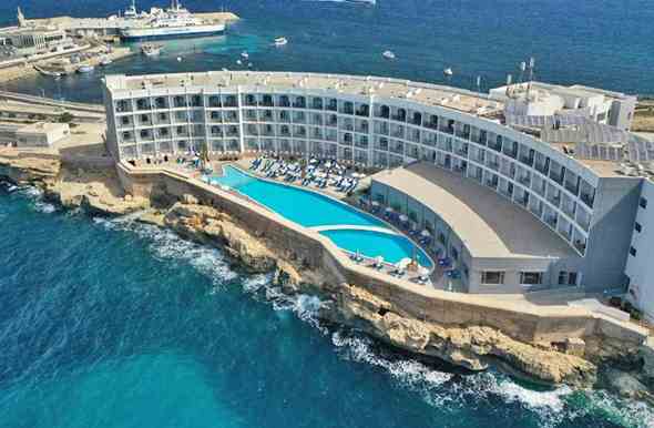  Paradise Bay Resort Hotel