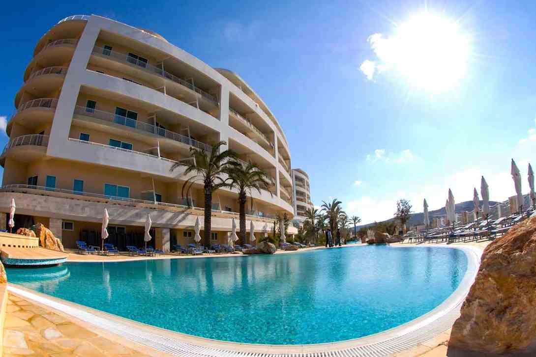 radisson blu golden sands hotel malta