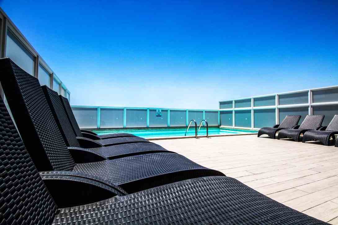 blubay hotel pool terraces