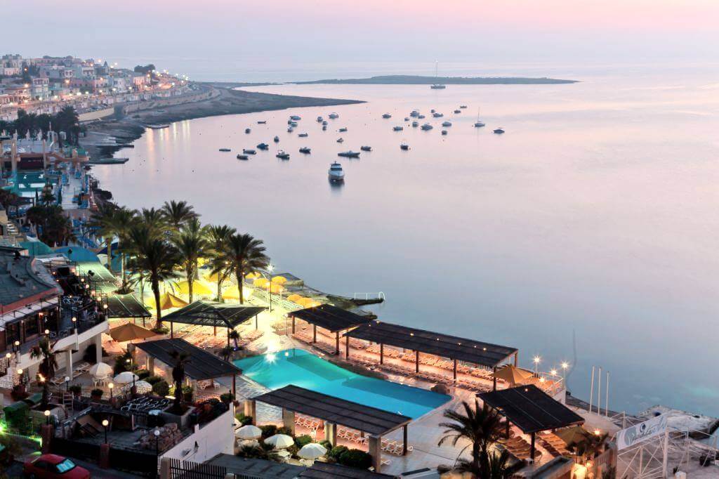 sunny coast resort bayview 