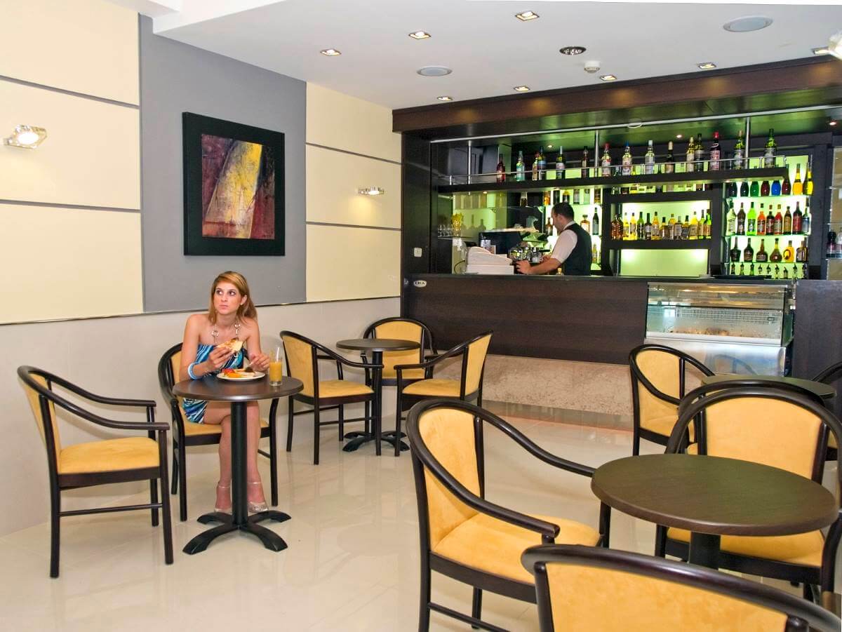 coral hotel cafe bar