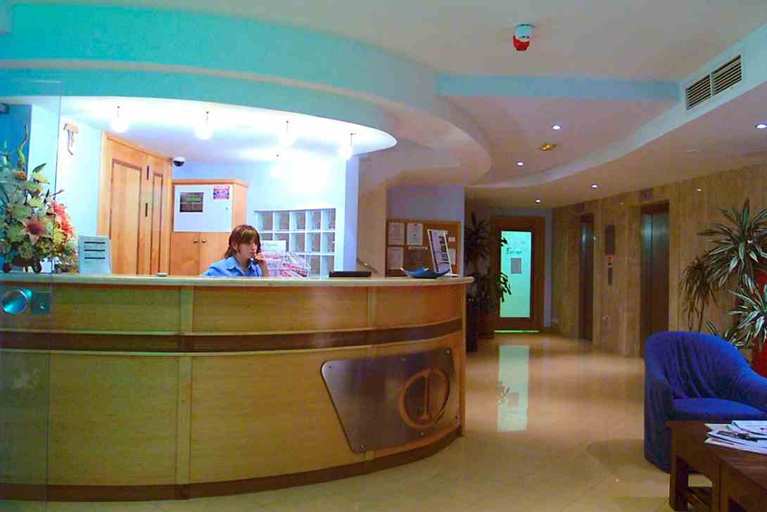 downtown hotel reception